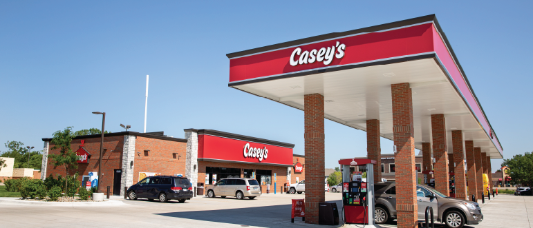 Casey’s Delivers Food with Meals on Wheels | NACS