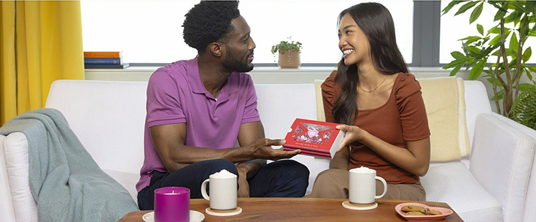https://convenience.org/getmedia/e0965d3d-d80a-4ce6-b75f-0fb679b8239d/MARS__Valentines_Day_treats-770x320.jpg